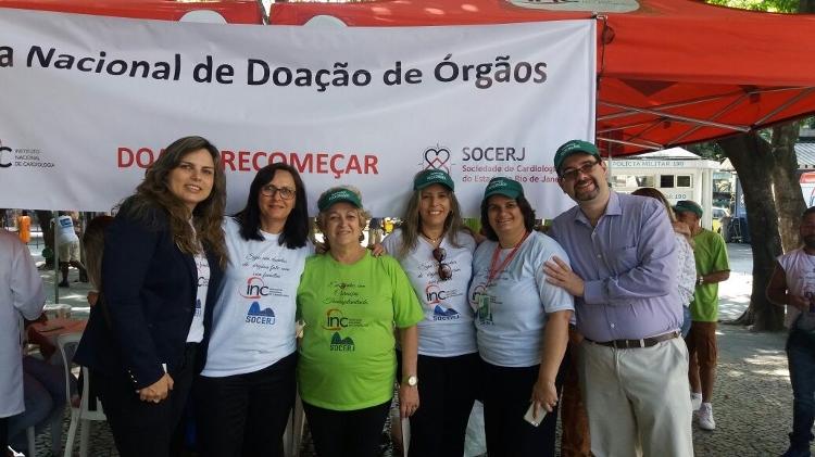 Ivonette (de verde) agora luta pela causa da doação de órgãos. - Arquivo pessoal - Arquivo pessoal