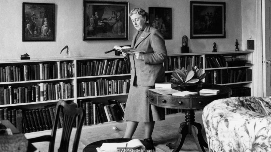 A escritora Agatha Christie
