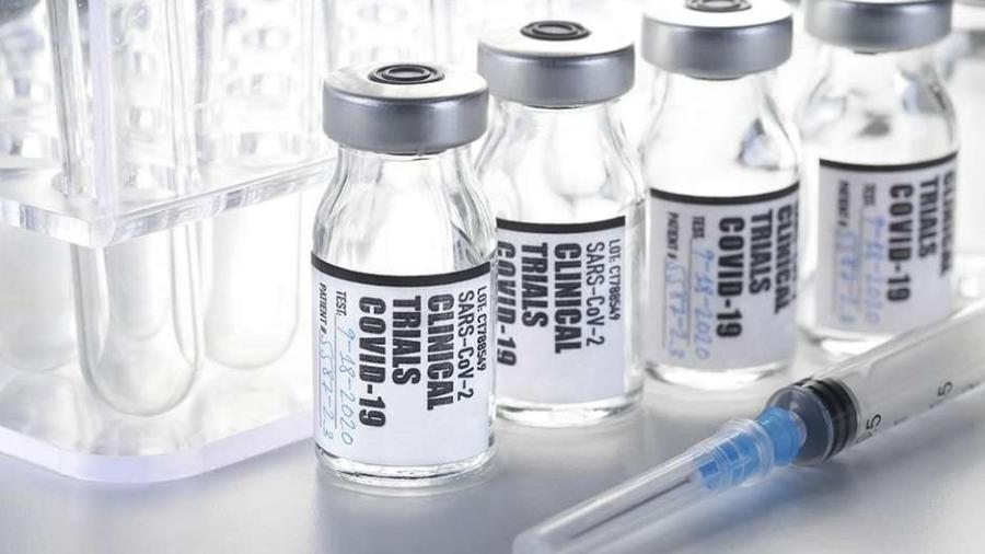 Calcula-se que uma vacina poderia ficar pronta entre 12 e 16 meses - Getty Images