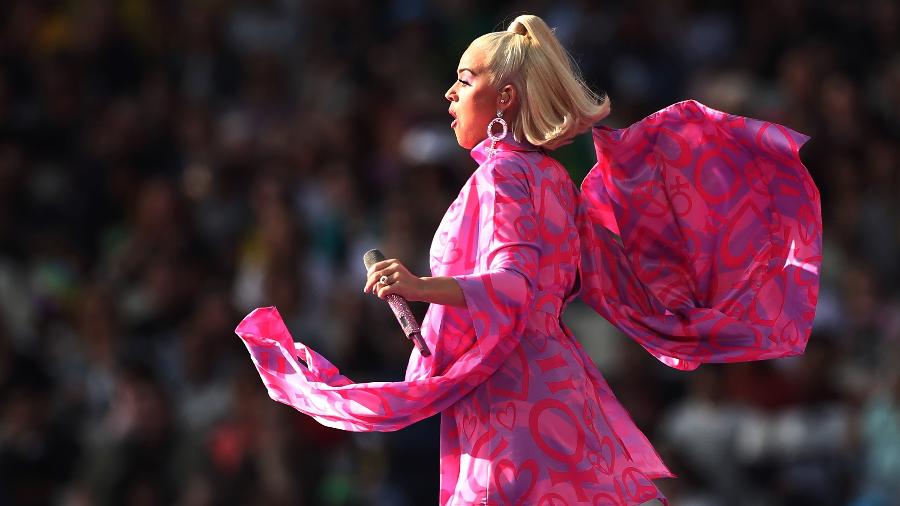 Katy Perry aposta em look pink durante show na Austrália, em março - Cameron Spencer/Getty Images