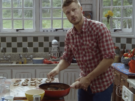 e de casa rodrigo hilbert ensina a fazer doces caseiros e fa brinca se bobear ganha o nobel da paz