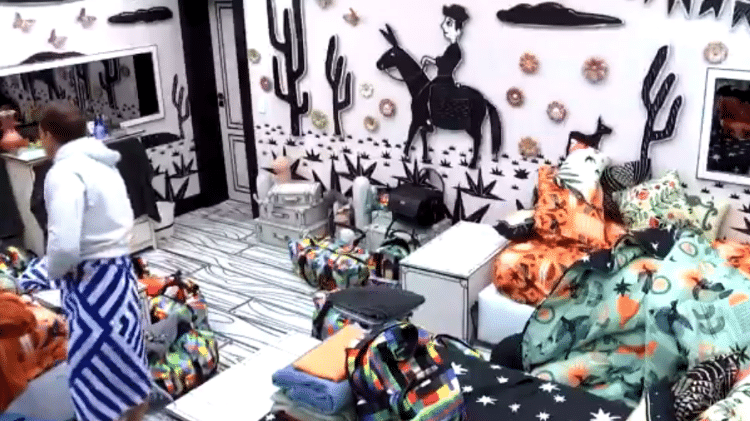 BBB 21: Caio se descuida e deixa bunda à mostra no quarto cordel - Reprodução / Globoplay - Reprodução / Globoplay