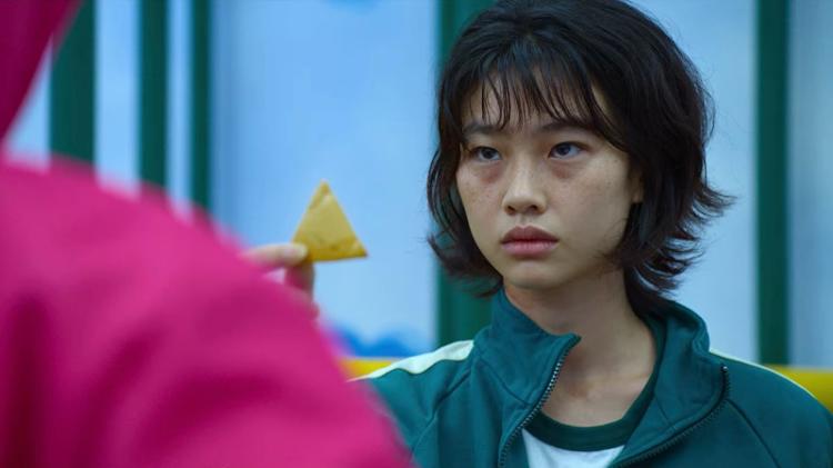 A atriz Jung Ho-yeon, que interpreta Kang Sae-byok em "Round 6", da Netflix