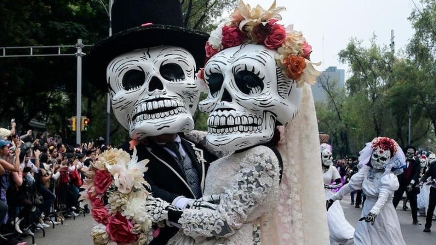 Desfile do "Dia dos Mortos" no México: nova tradição à partir do filme 007 - Getty Images