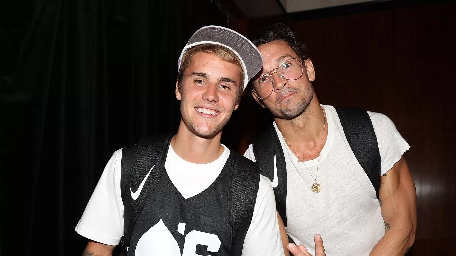 Justin Bieber, ex-membro da Hillsong, e ex-pastor Carl Lentz, que o batizou e foi acusado de abuso - Getty Images