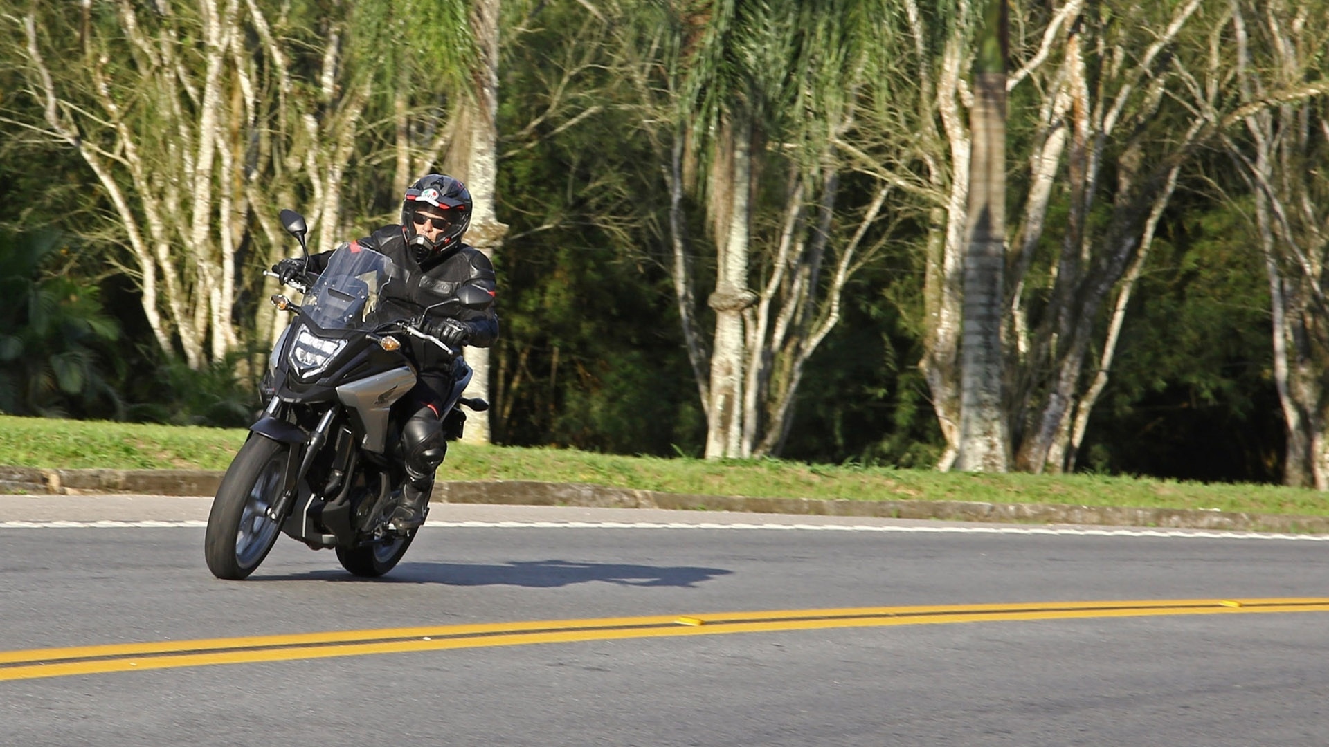 Honda NC 750X 2016 - Divulgação