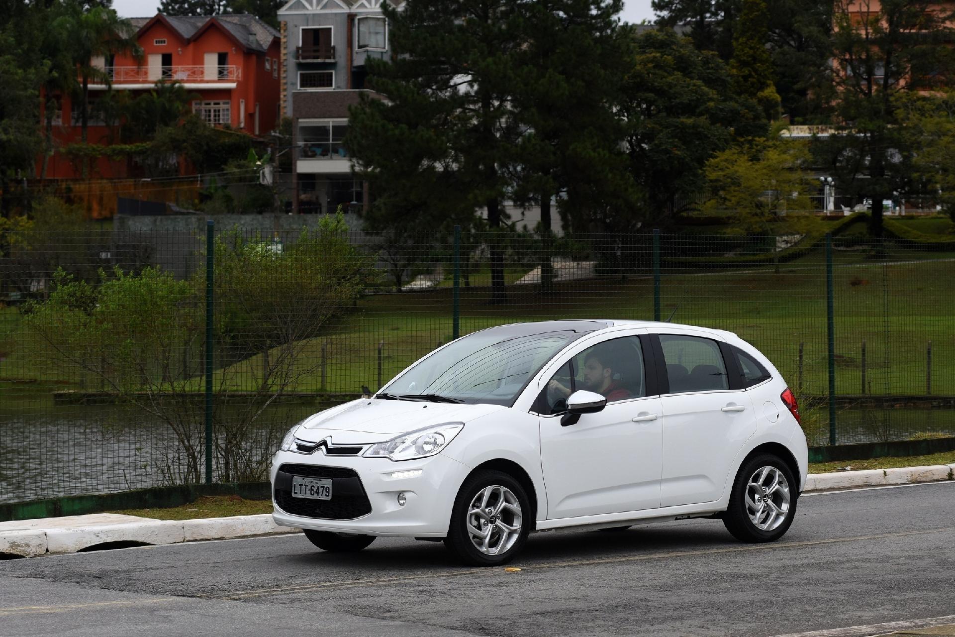 Citroën C3 Seis Marchas - Murilo Góes/UOL