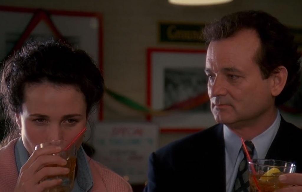 Bill Murray e Andie MacDowell em cena de "Feitiço do Tempo" (1993) - Reprodução