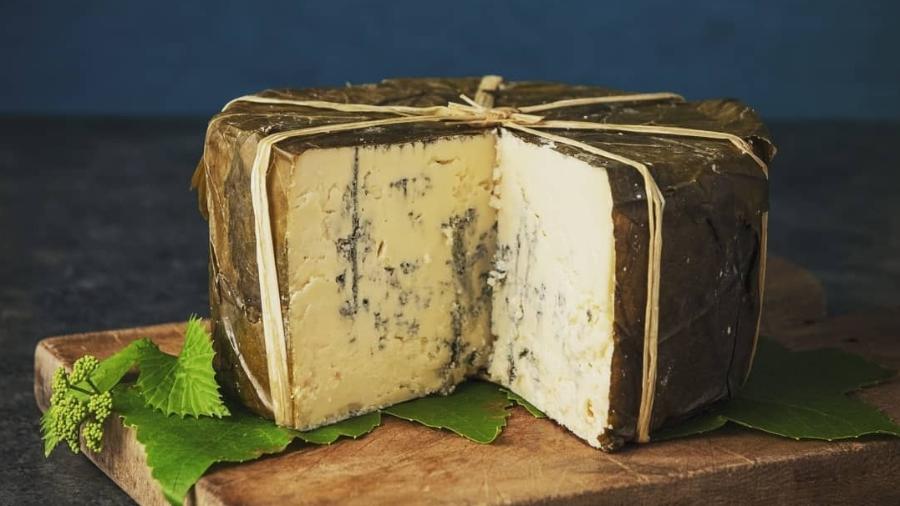O vencedor Rogue River Blue Cheese é envelhecido em cavernas - Instagram/roguecreamery