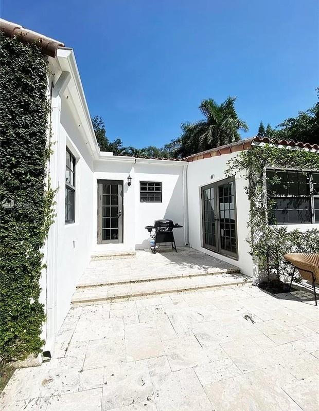 Anitta fica em mansão em Miami, nos Estados Unidos - Zillow/Reprodução