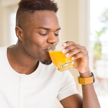 Será que sede de suco de laranja é falta de vitamina C? - iStock