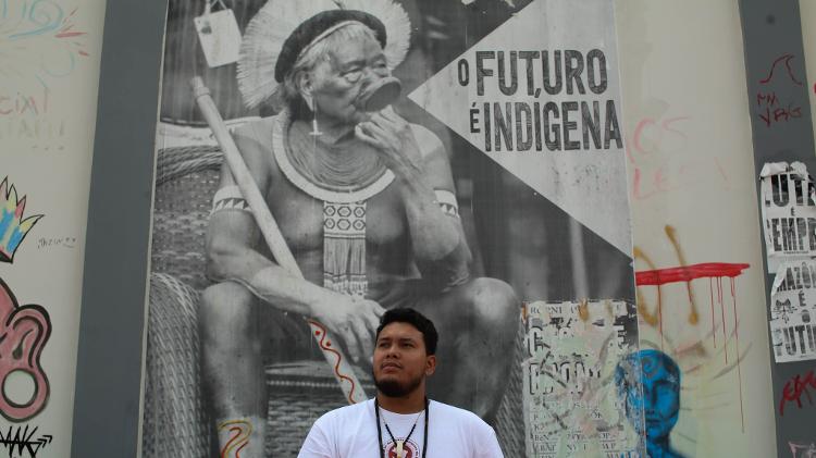Rio Branco, Acre, 31.01.2023 - Junior Manchineri vem de uma família de luta. Seus avós paternos lutaram pelo reconhecimento e demarcação da Terra Indígena Mamoadate.(Foto: Odair Leal/UOL)