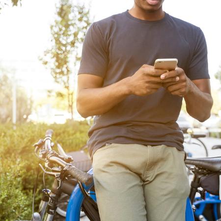 Ecomilhas oferece recompensas para quem trocar o carro por transportes considerados "limpos"