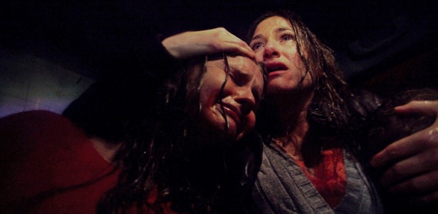 As atrizes Olivia DeJonge e Kathryn Hahn em cena de "A Visita", de M. Night Shyamalan - Reprodução