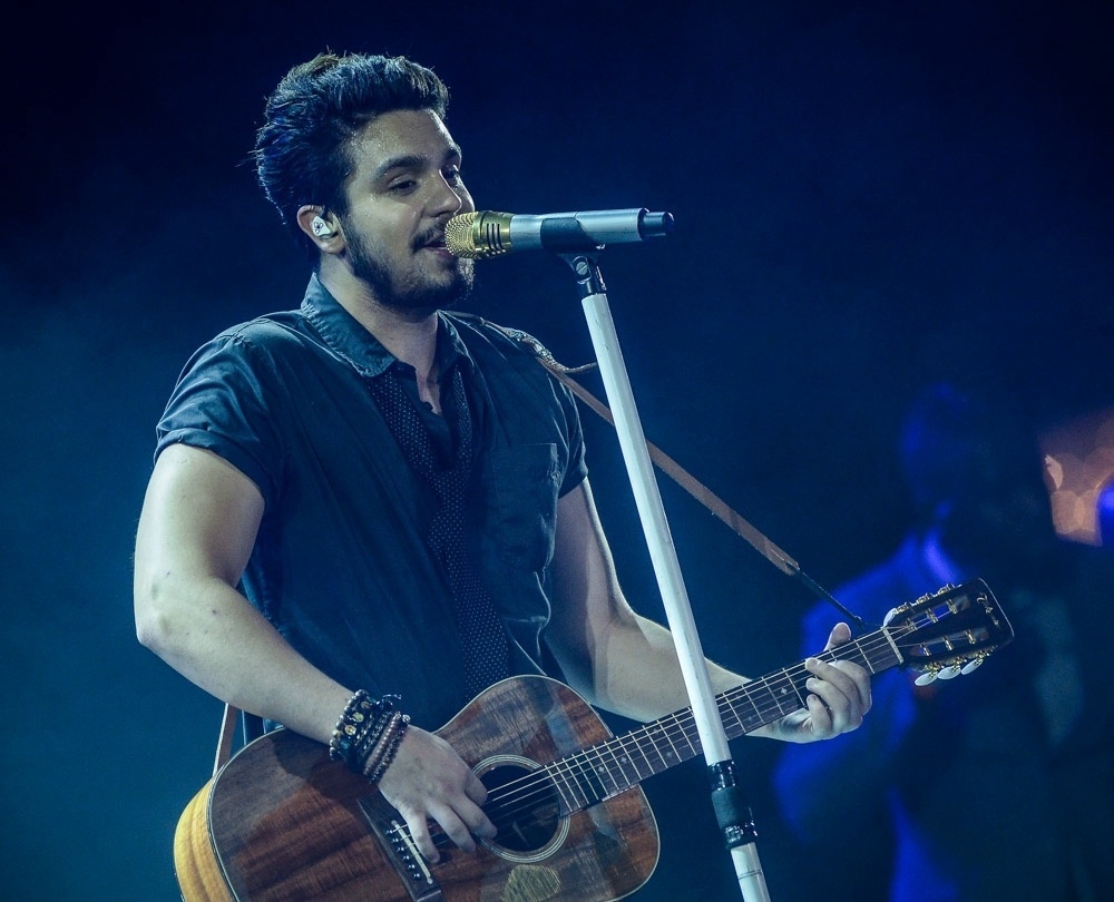 31.out.2015 - Luan Santana se apresenta no festival Caldas Country Show, em Caldas Novas, Goiás - Francisco Cepeda/AGNews