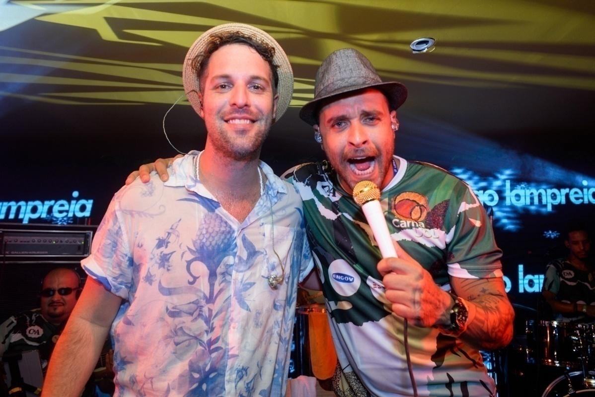 Rodrigo Lampreia e Diogo Nogueira foram os destaques do camarote UOL na primeira noite dos desfiles das escolas de samba do Grupo Especial no Rio. Ainda há ingressos para o CarnaUOL na Sapucai. Compre aqui - Erbs Jr./UOL