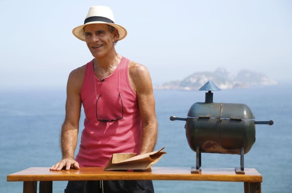 Mario Gomes inaugura venda de hambúrguer gourmet na praia da Joatinga, no Rio de Janeiro - Marcelo de Jesus/UOL