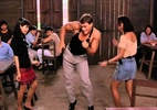 Reveja 10 cenas hilrias em filmes de Van Damme