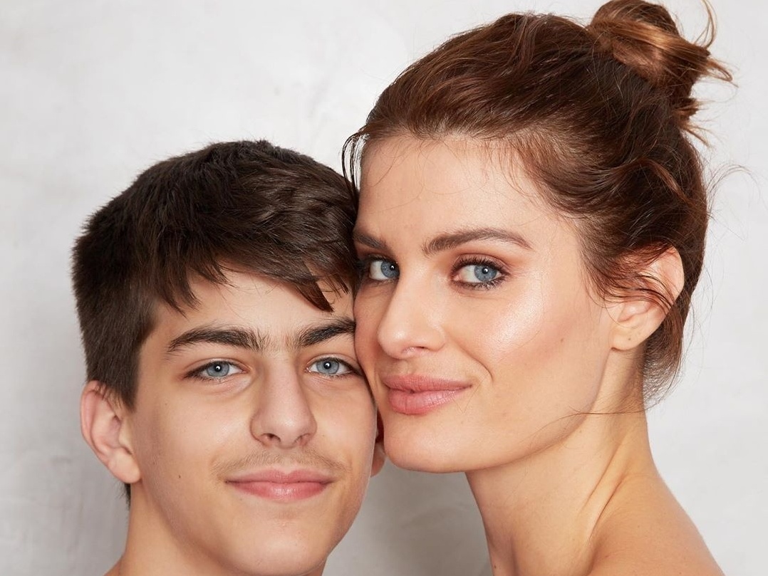 Isabeli Fontana comemora aniversário do filho: 