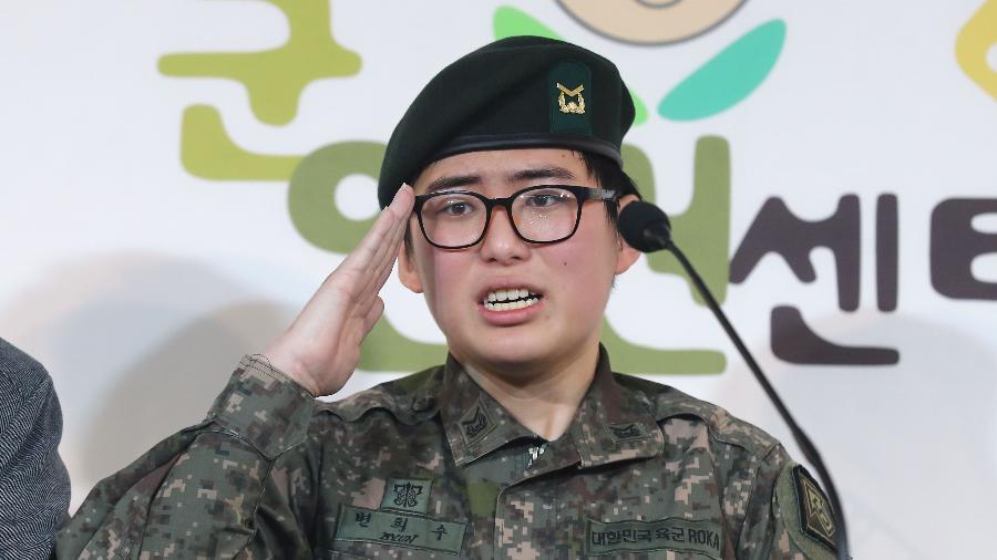 O sargento Byun Hee-soo, de 20 anos - AFP