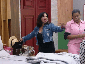 A Fazenda 2021: Solange Gomes e Rico Melquiades discutem no quarto da sede - Reprodução/RecordTV - Reprodução/RecordTV