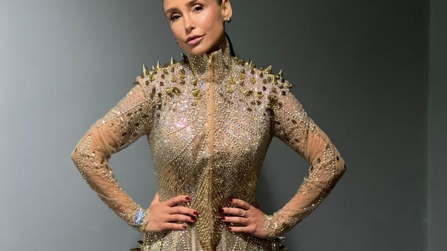 Larissa Honaiser, sósia de Claudia Leitte, vai com look luxuoso ao Prêmio Multishow - Divulgação