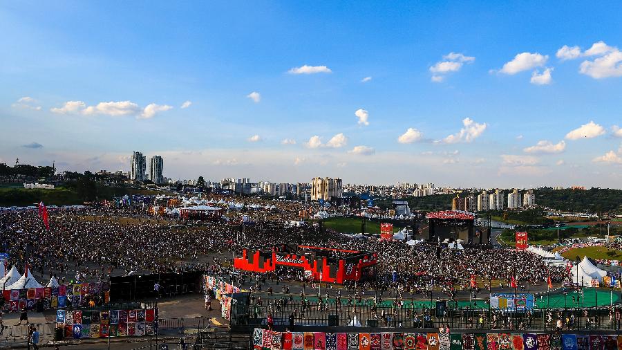 O Lollapalooza Brasil 2024 acontece no Autódromo de Interlagos, nos dias 22, 23 e 24 de março