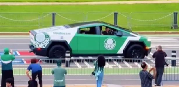 Cybertruck do Verdão: torcida do Palmeiras tem até picape da Tesla nos EUA
