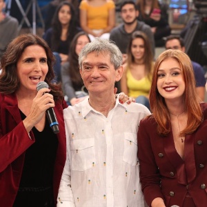 Malu Mader, Serginho Groisman e Marina Ruy Barbosa no "Altas Horas" - Divulgação - Divulgação
