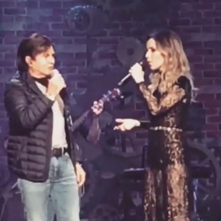 Sandy canta junto com o pai Xororó em show em Juiz de Fora - Reprodução