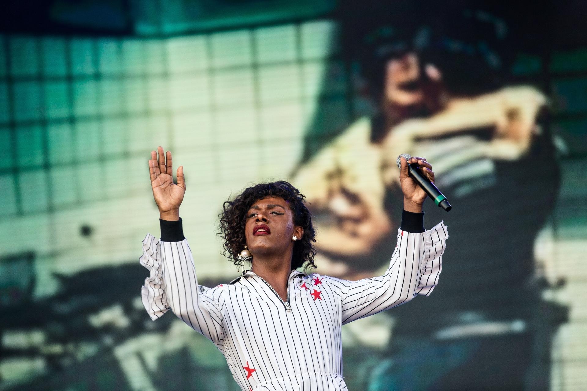 Liniker canta no Rock in Rio - Ricardo Borges/Folhapress