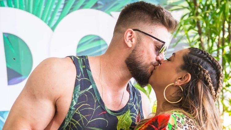 Preta comemorou o aniversário do marido no dia anterior ao se internar em hospital em São Paulo - Reprodução/Instagram/@pretagil - Reprodução/Instagram/@pretagil