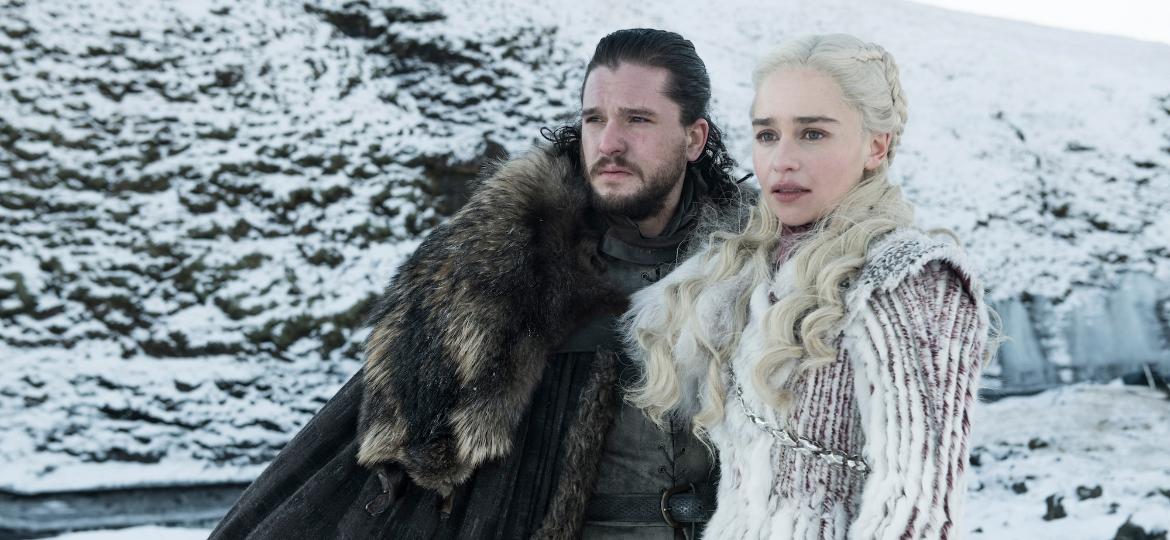 Jon Snow e Daenerys Targaryen em cena de "Game of Thrones" - Divulgação