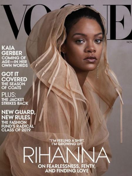 Cantora é capa da revista Vogue de novembro de 2019 - Divulgação