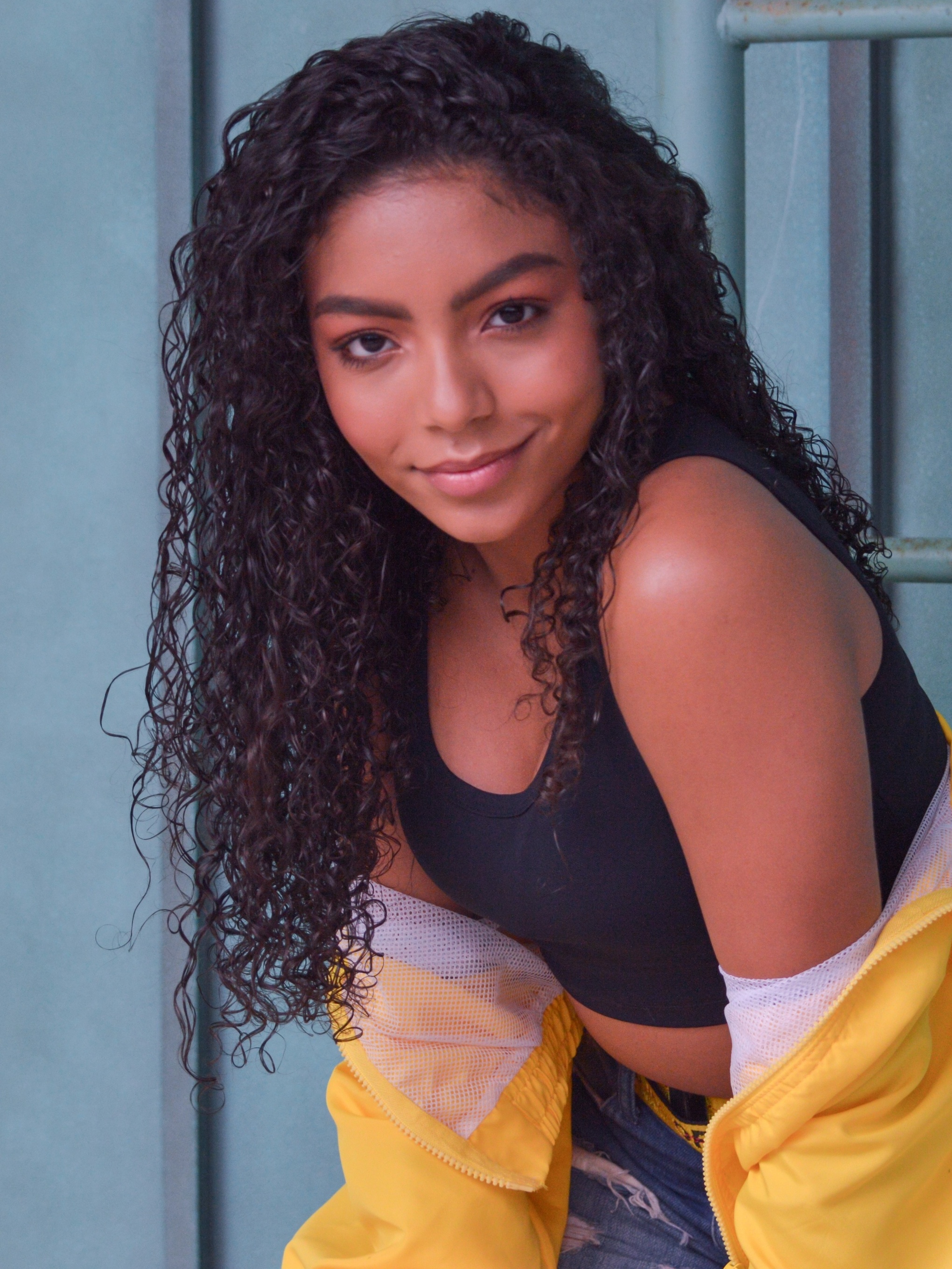 Brasileira do Now United, Any Gabrielly empodera fãs negras e mira Beyoncé  - 04122019 - UOL Entretenimento