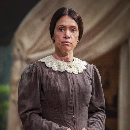 Bel Kutner é Celestina - Paulo Belote/Globo - Paulo Belote/Globo