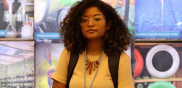 Fernanda Rosário, jornalista, durante a cobertura da COP 27