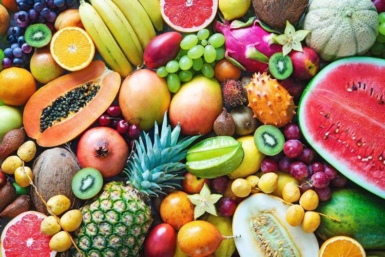 Frutas e outros alimentos naturais se tornaram mais inacessíveis para os latinos - AlexRaths/Getty Images/iStockphoto - AlexRaths/Getty Images/iStockphoto