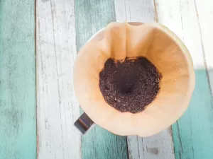 Café aumenta colesterol? Depende de como você prepara; conheça o cafestol