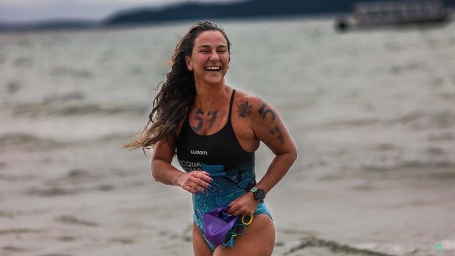 Alessandra Melo é ultramaratonista de águas abertas 