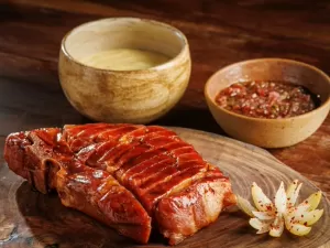 'Bacon baiano', fumeiro atravessou séculos e hoje chega à alta gastronomia