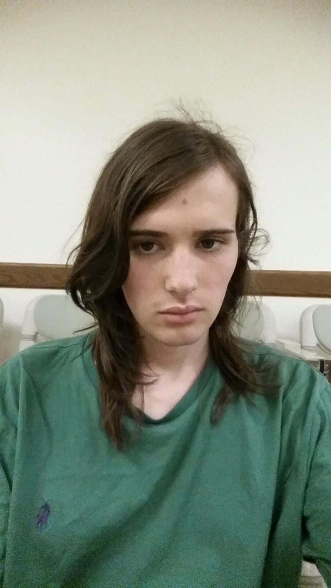 Jovem mostra mudança de sexo em diário - Reprodução/Imgur