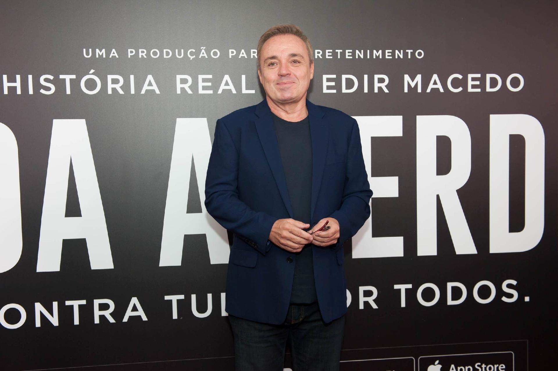 Gugu Liberato prestigia lançamento do filme "Nada a Perder - Contra Tudo. Por Todos", cinebiografia autorizada do bispo evangélico Edir Macedo, dono da Record e líder da igreja Universal - Samuel Chaves/Brazil News
