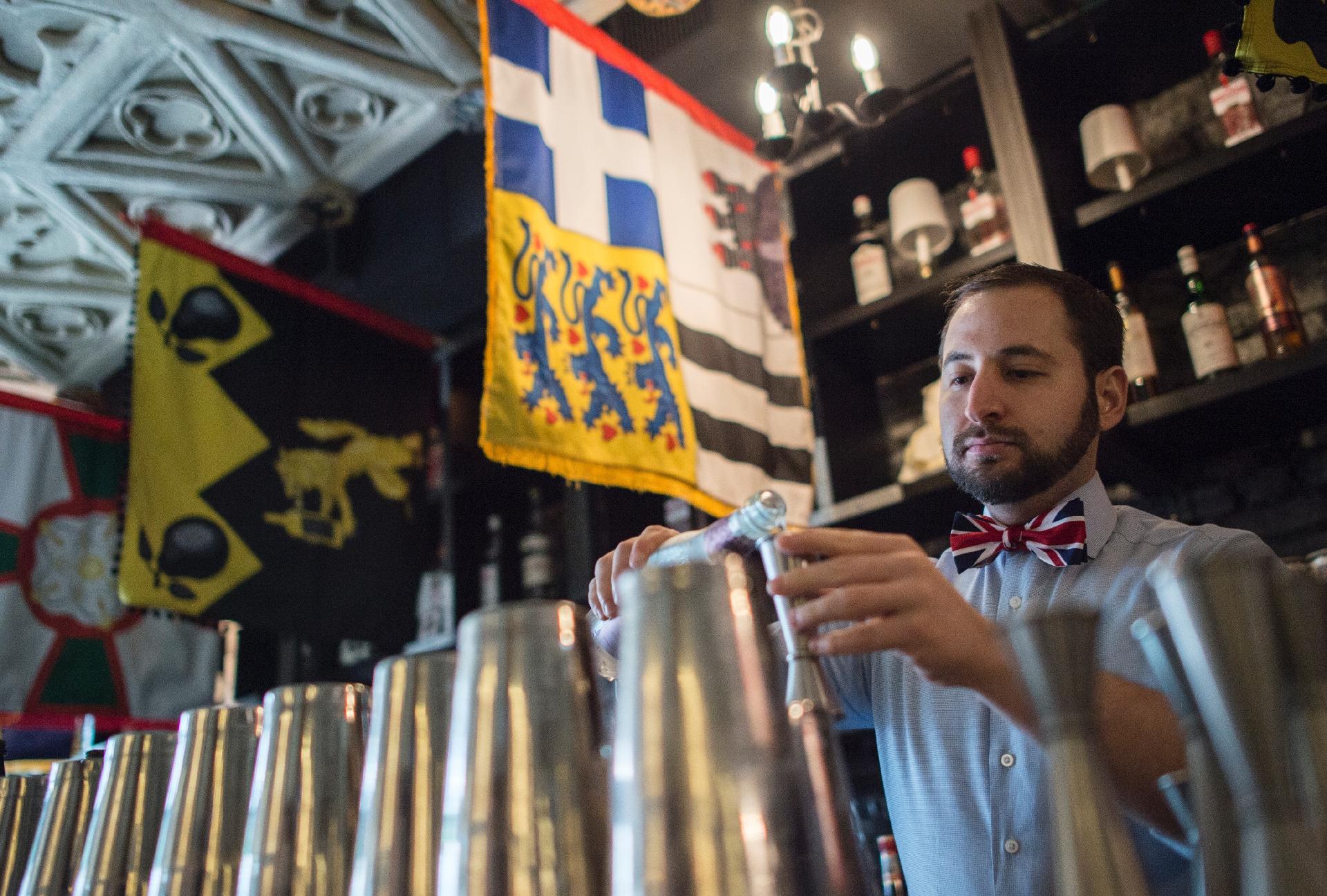 Casamento real: Conheça o pop-up bar em Washington inspirado pela data - AFP