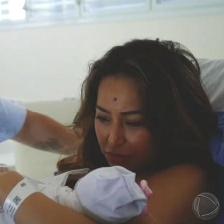 Sabrina Sato e Duda Nagle com Zoe - Reprodução/TV Record - Reprodução/TV Record