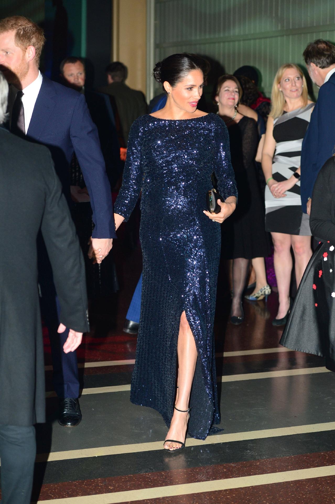 Meghan Markle comparece à première do Cirque du Soleil, em Londres - AFP