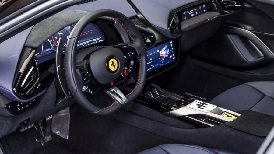 Ferrari 12Cilindri interior