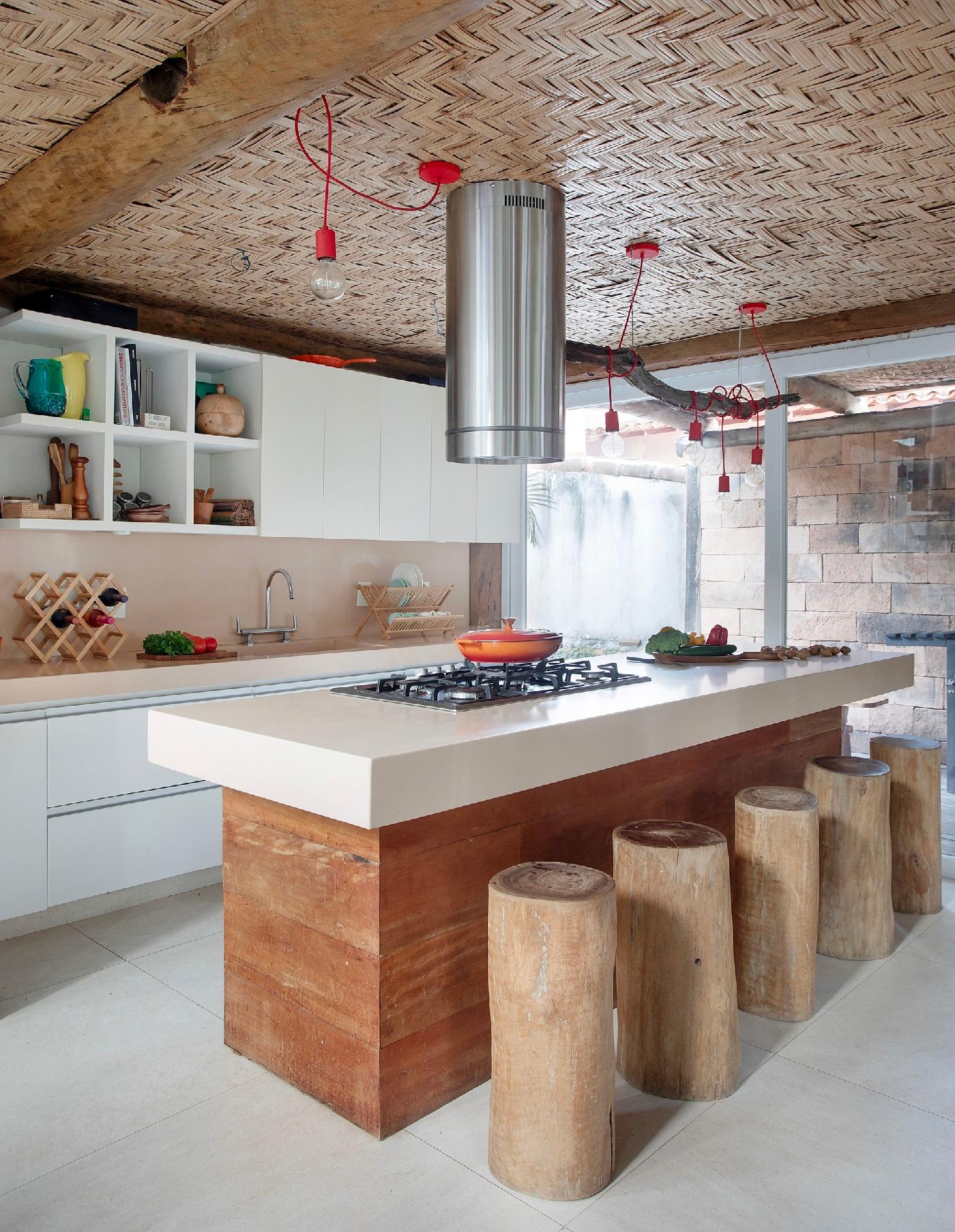 Casa de Domingo - Búzios] - Denilson Machado/MCA Estudio e Paula Chaffin/Divulgação