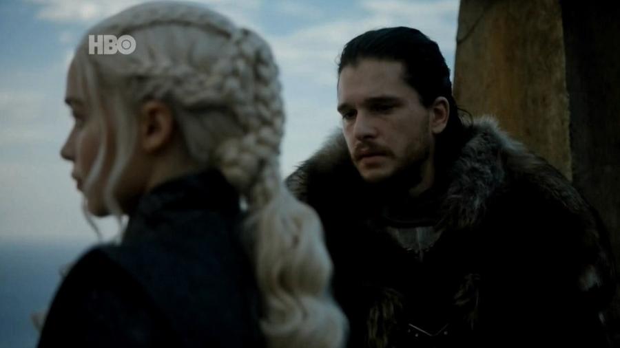 Daenerys Targaryen e Jon Snow fazem aliança política em cena da sétima temporada de "Game of Thrones" - Divulgação/HBO