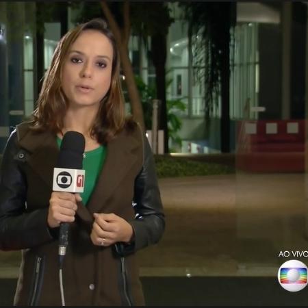 A repórter Patrícia Falcoski corrige, no "Jornal da Globo", o erro do telejornal - Reprodução